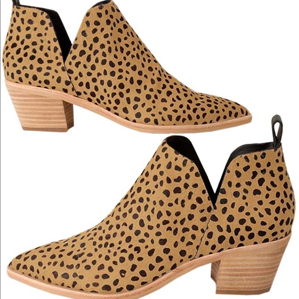 NWT Nine West Leopard Booties Size 6